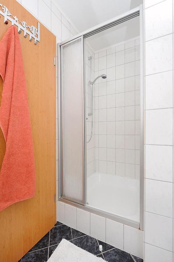 Ferienhaus "Nico" Dankern Exteriör bild